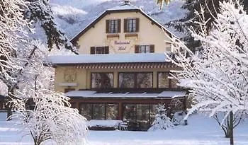 La Des Fleurs 3*