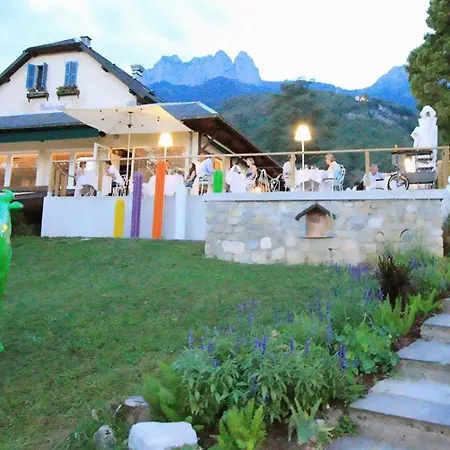 La Des Fleurs Hotel 3*